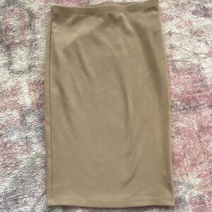 FOREVER 21 Beige Knit Pencil Skirt Pull On Knee Length Solid Regular Size M